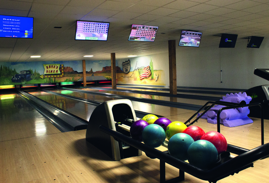 Bowlingbahnen im All In